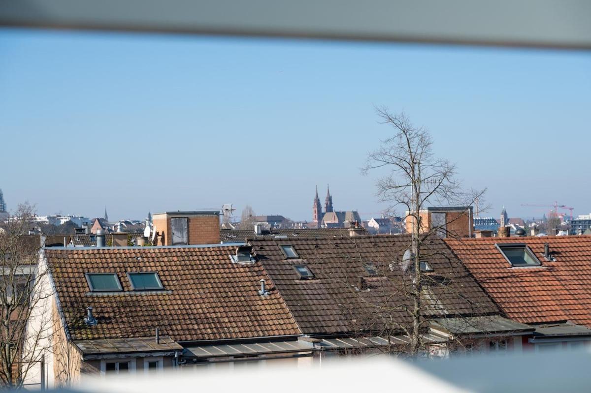 Special Roger F Rabbit 4 Apartment, Roche Towers, 10-star Appartement