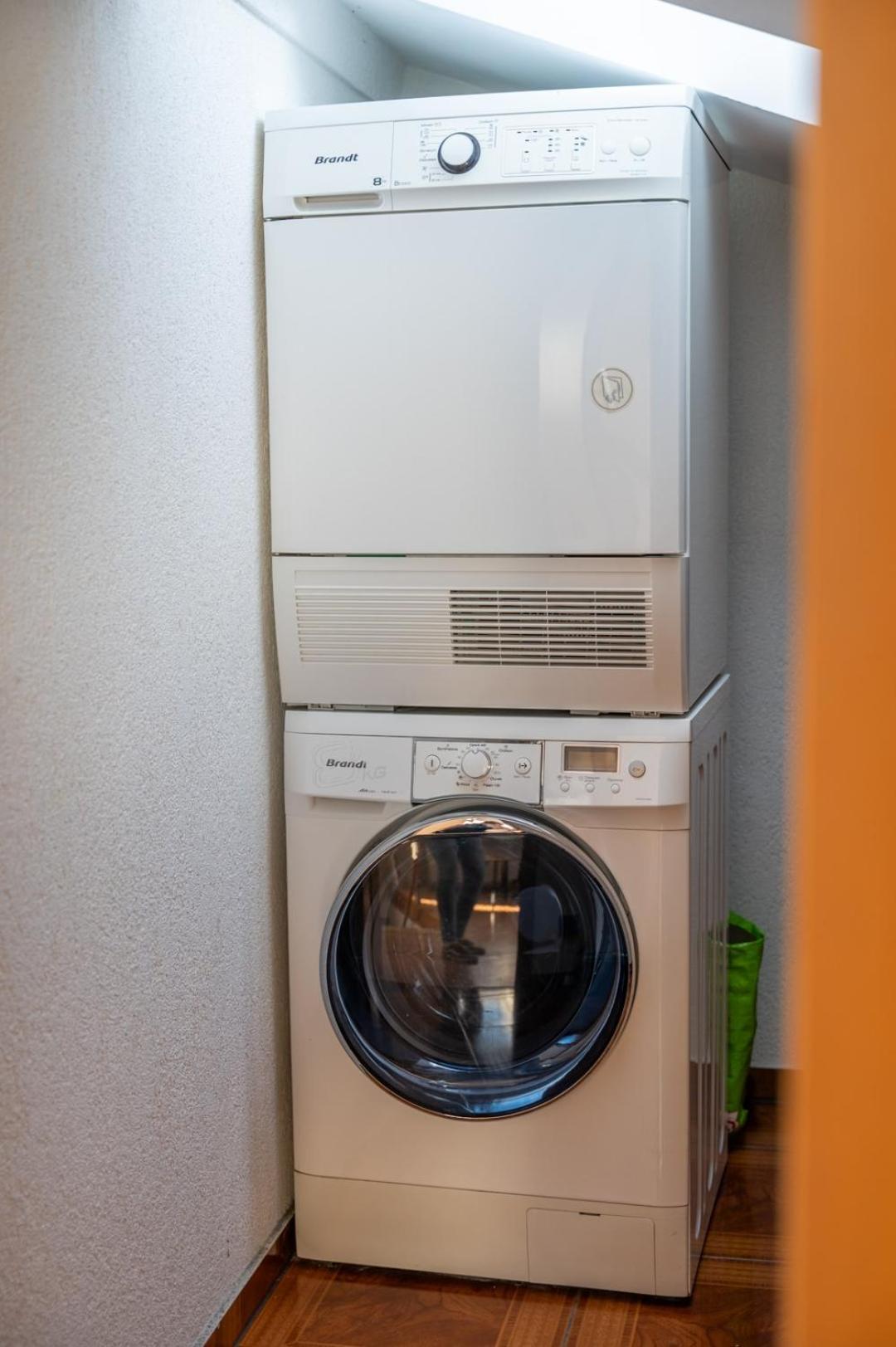 Special Roger F Rabbit 4 Apartment, Roche Towers, 10-star Appartement *
